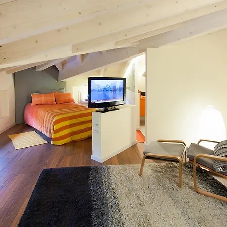 Laila Bed & Breakfast Lodi